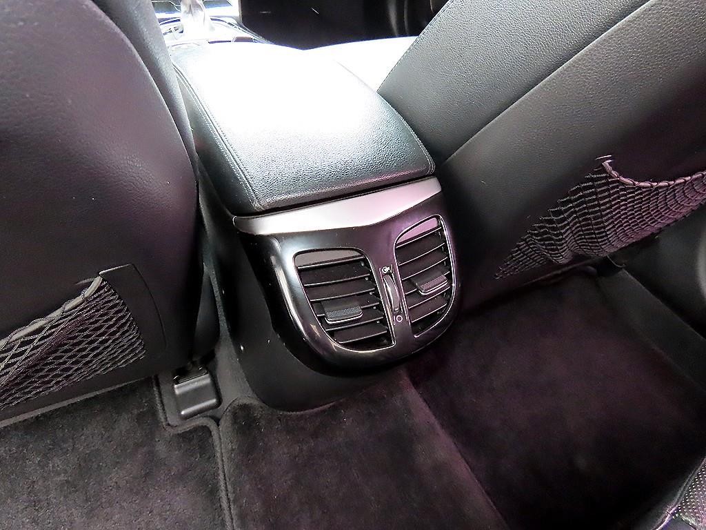 현대 i40 i40Saloon 2.0 GDI MODERN 이미지 18