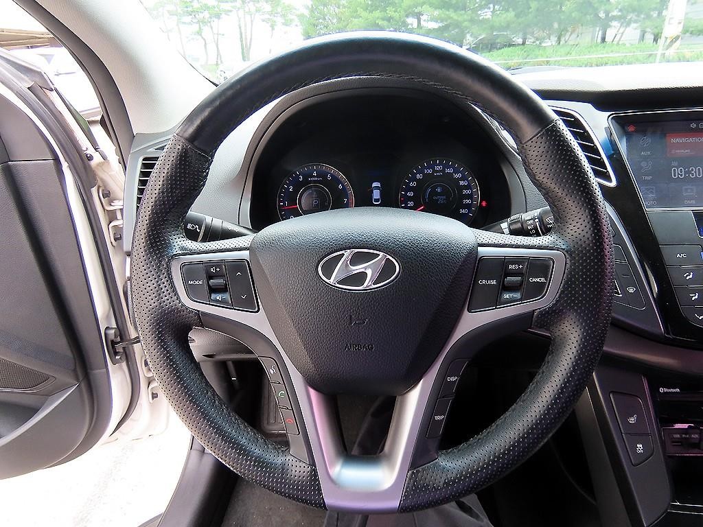 현대 i40 i40Saloon 2.0 GDI MODERN 이미지 8
