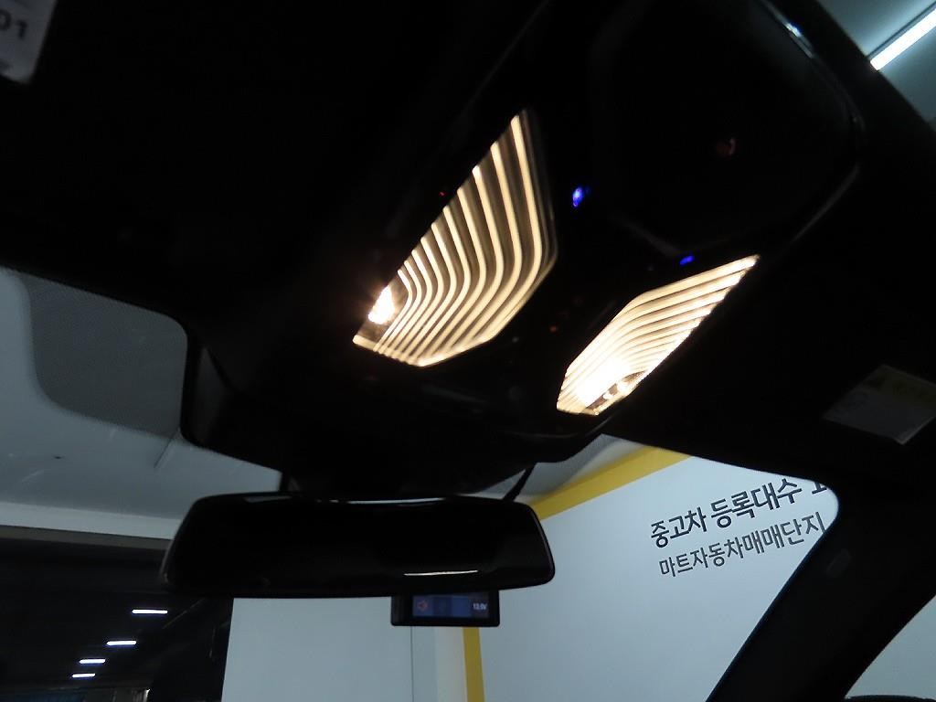 BMW 5시리즈 5시리즈 (G30) 530i M 스포츠 플러스 이미지 16