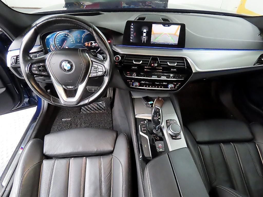 BMW 5시리즈 5시리즈 (G30) 530i M 스포츠 플러스 이미지 7