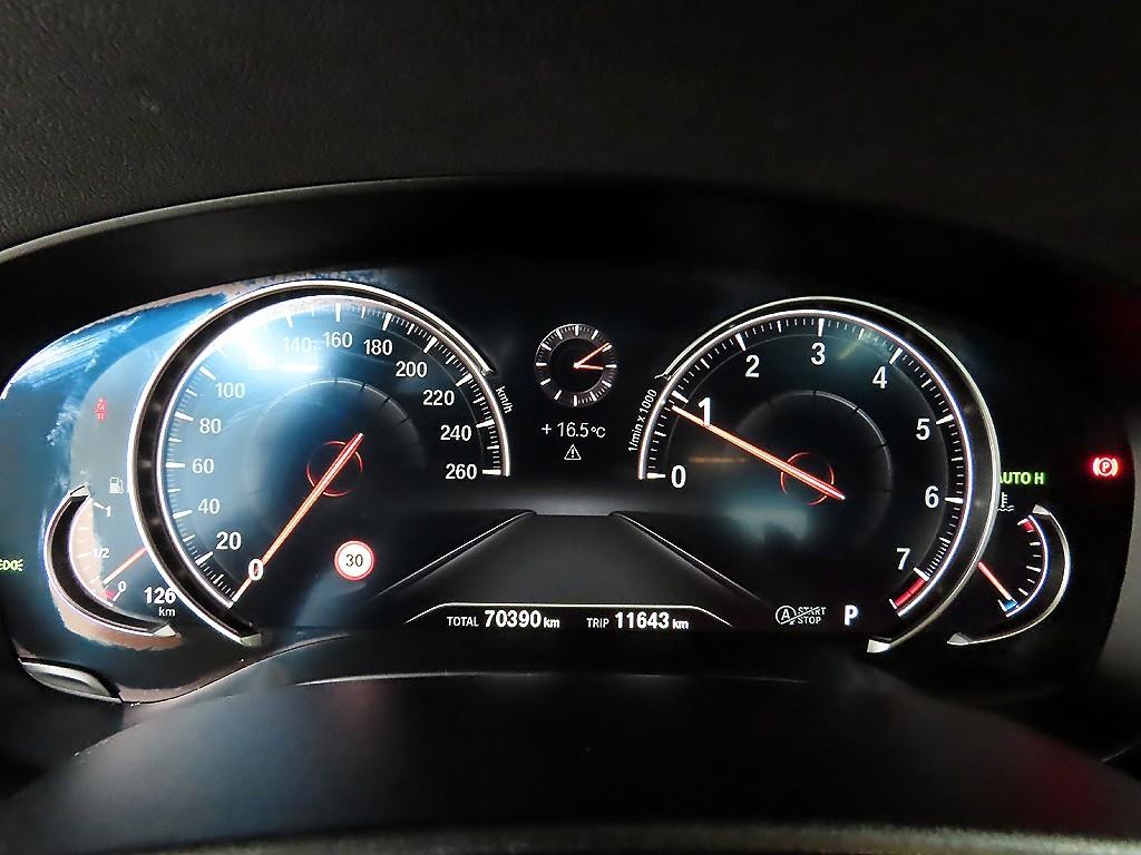 BMW 5시리즈 5시리즈 (G30) 530i M 스포츠 플러스 이미지 8