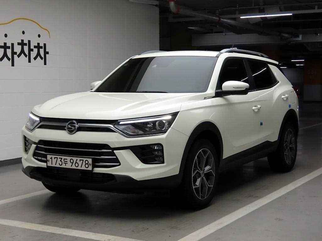 KG모빌리티(쌍용) 코란도 뷰티풀코란도 2WD 가솔린 1.5 C5 플러스 이미지 2