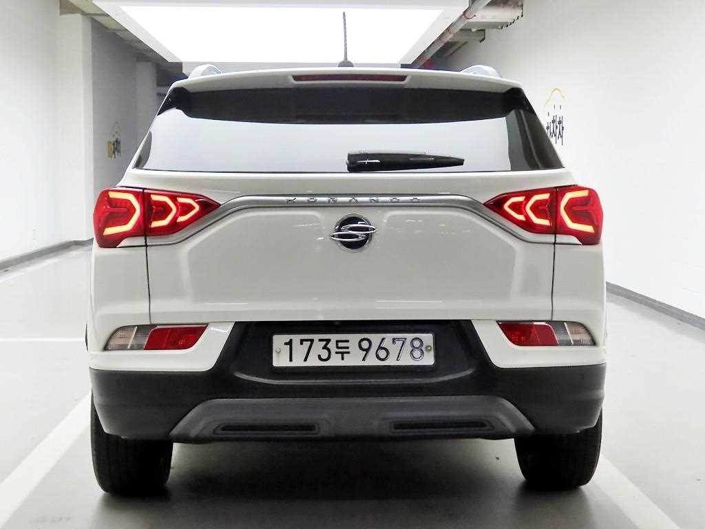 KG모빌리티(쌍용) 코란도 뷰티풀코란도 2WD 가솔린 1.5 C5 플러스 이미지 3