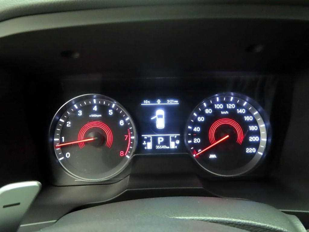 KG모빌리티(쌍용) 코란도 뷰티풀코란도 2WD 가솔린 1.5 C5 플러스 이미지 6