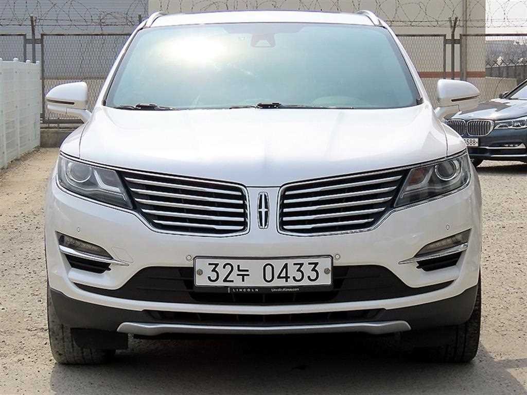 링컨 MKC 2.0 AWD 이미지 1