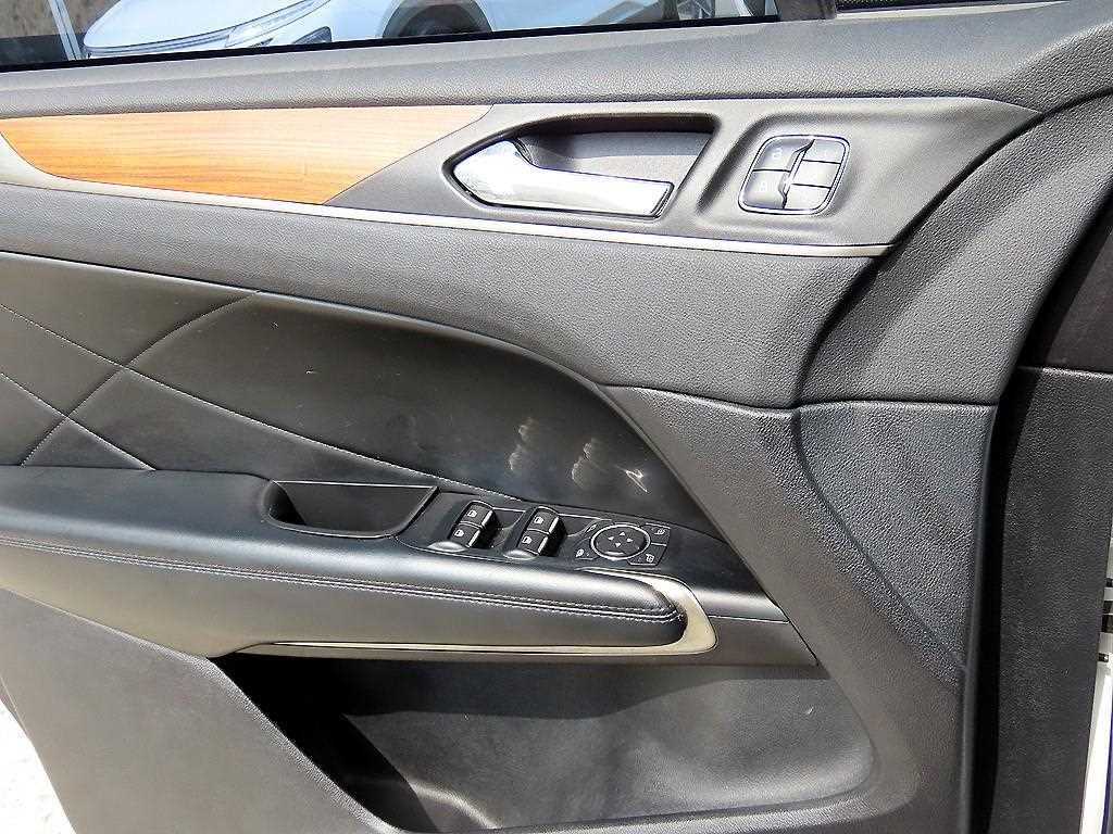 링컨 MKC 2.0 AWD 이미지 11