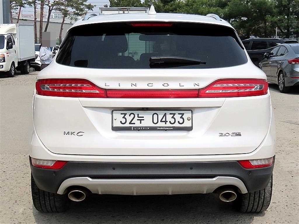 링컨 MKC 2.0 AWD 이미지 4