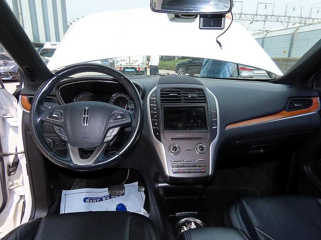 링컨 MKC 2.0 AWD 이미지 7