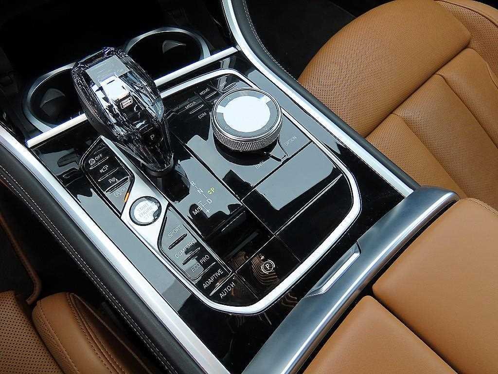 BMW 8시리즈 8시리즈 (G15) M850i xDrive 그란 쿠페 퍼스트 에디션 이미지 10