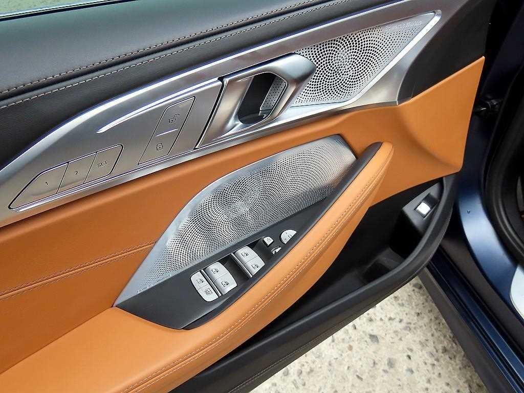 BMW 8시리즈 8시리즈 (G15) M850i xDrive 그란 쿠페 퍼스트 에디션 이미지 11