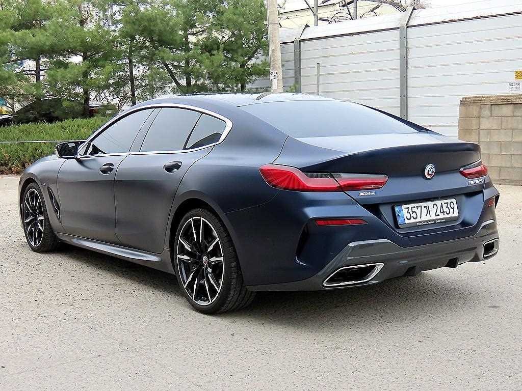BMW 8시리즈 8시리즈 (G15) M850i xDrive 그란 쿠페 퍼스트 에디션 이미지 3