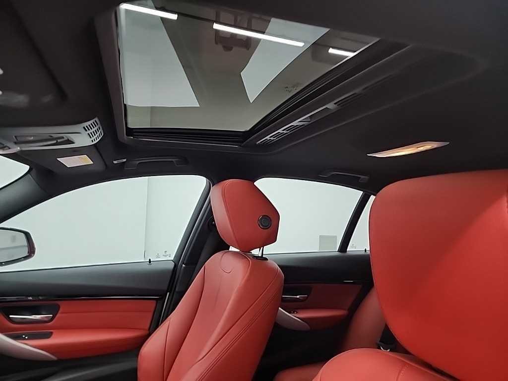 BMW 3시리즈 3시리즈 (F30) 330i M 스포츠 이미지 14