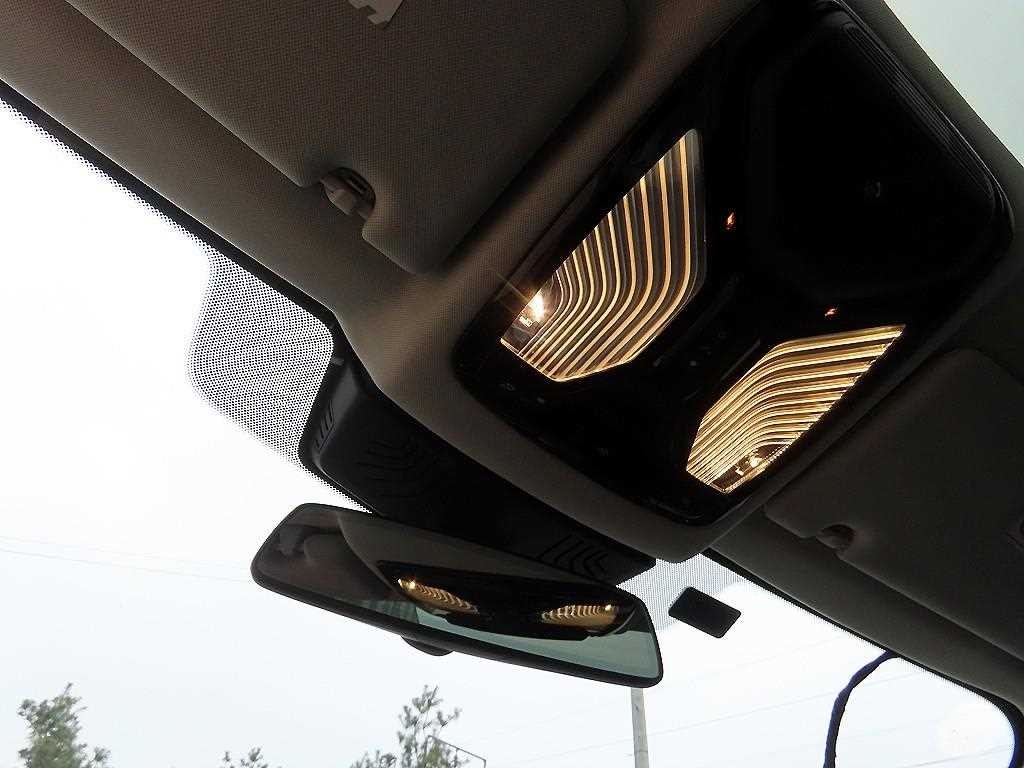 BMW 5시리즈 5시리즈 (G30) 520i 럭셔리 이미지 15
