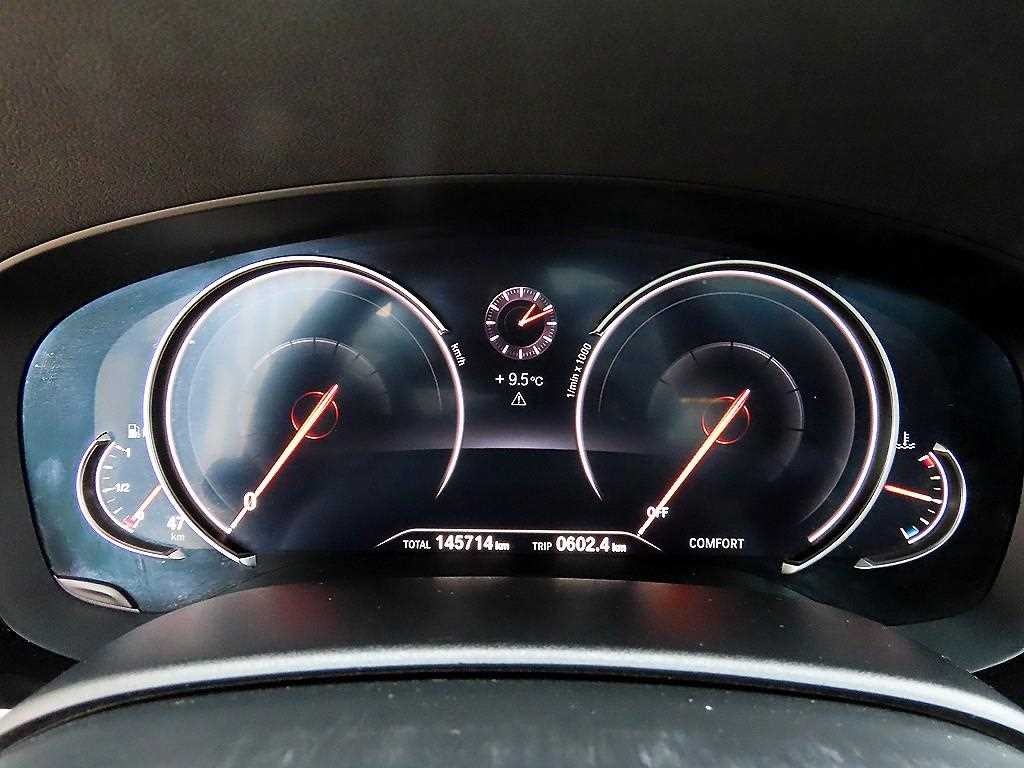 BMW 5시리즈 5시리즈 (G30) 520i 럭셔리 이미지 9