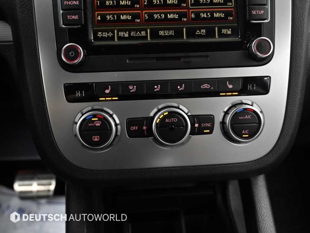 폭스바겐 시로코 2.0 TDI R-LINE 이미지 17