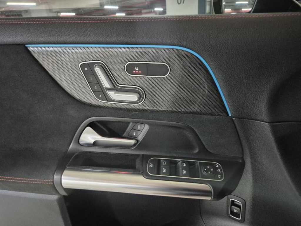 벤츠 GLA 클래스 GLA클래스 H247 GLA250 4MATIC 이미지 10