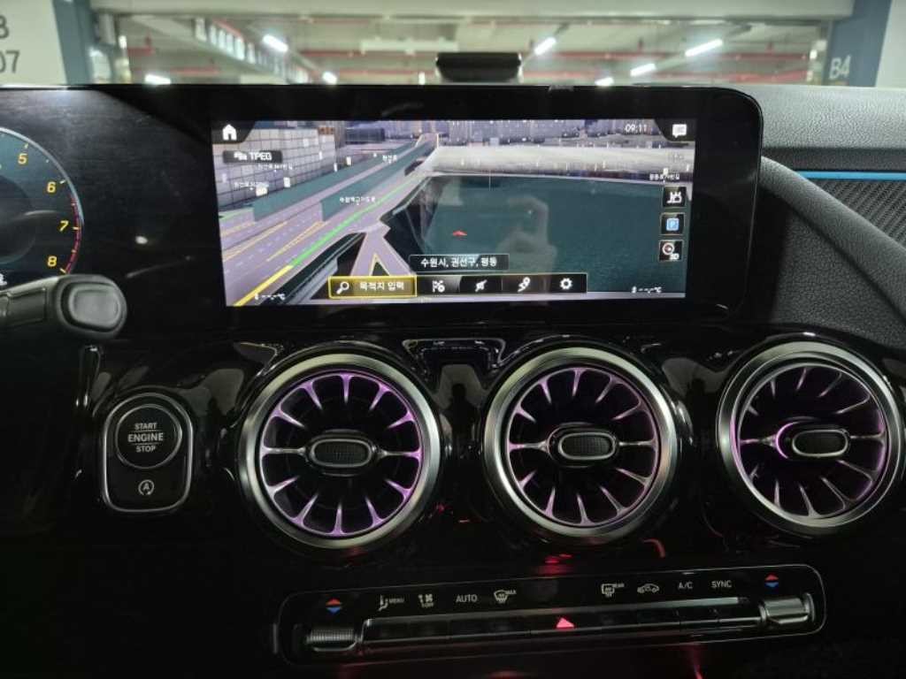벤츠 GLA 클래스 GLA클래스 H247 GLA250 4MATIC 이미지 14