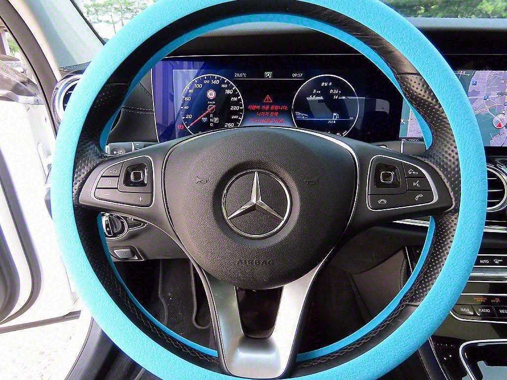 벤츠 E 클래스 E-클래스 W213 E400 4MATIC 익스클루시브 이미지 8
