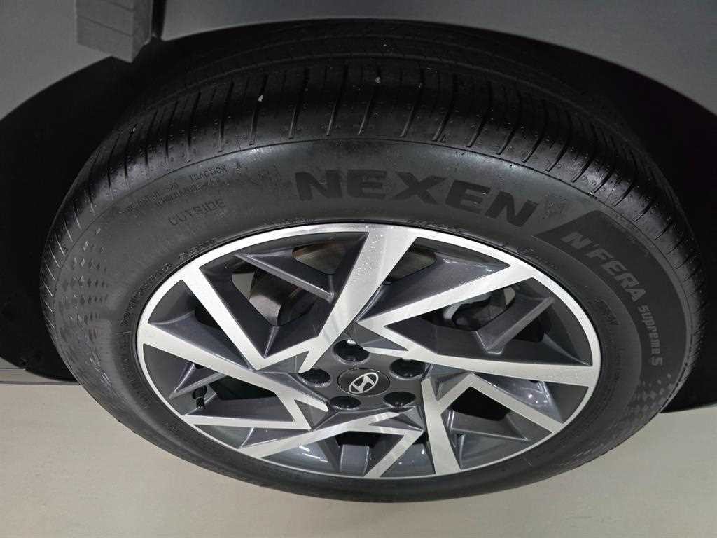 현대 그랜저 그랜저 (GN7) 가솔린 2.5 2WD 프리미엄 이미지 19