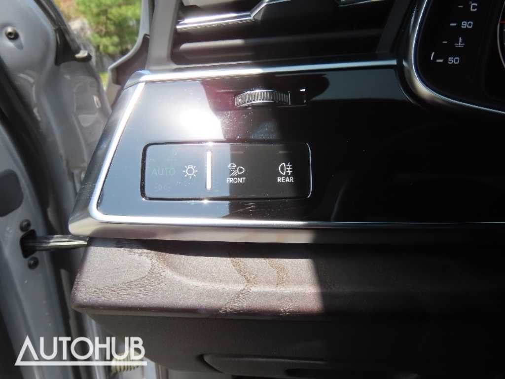 아우디 Q7 Q7 (4M) 45 TDI 콰트로 프리미엄 이미지 12