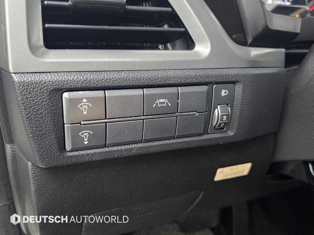 KG모빌리티(쌍용) 코란도 뷰티풀코란도 2WD 가솔린 1.5 C5 이미지 17