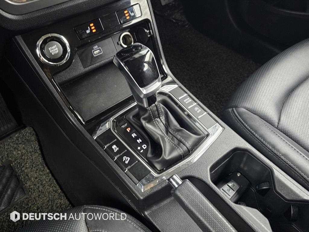 KG모빌리티(쌍용) 코란도 뷰티풀코란도 2WD 가솔린 1.5 C5 이미지 9