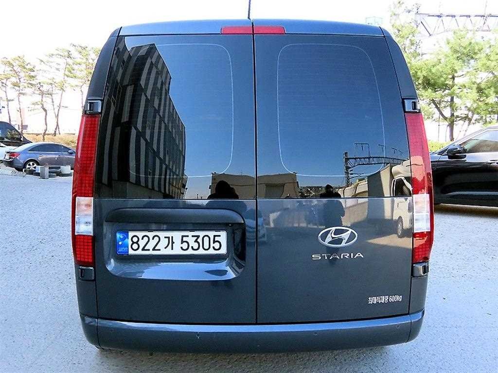 현대 스타리아 2WD 디젤 카고 모던 5인승 이미지 4