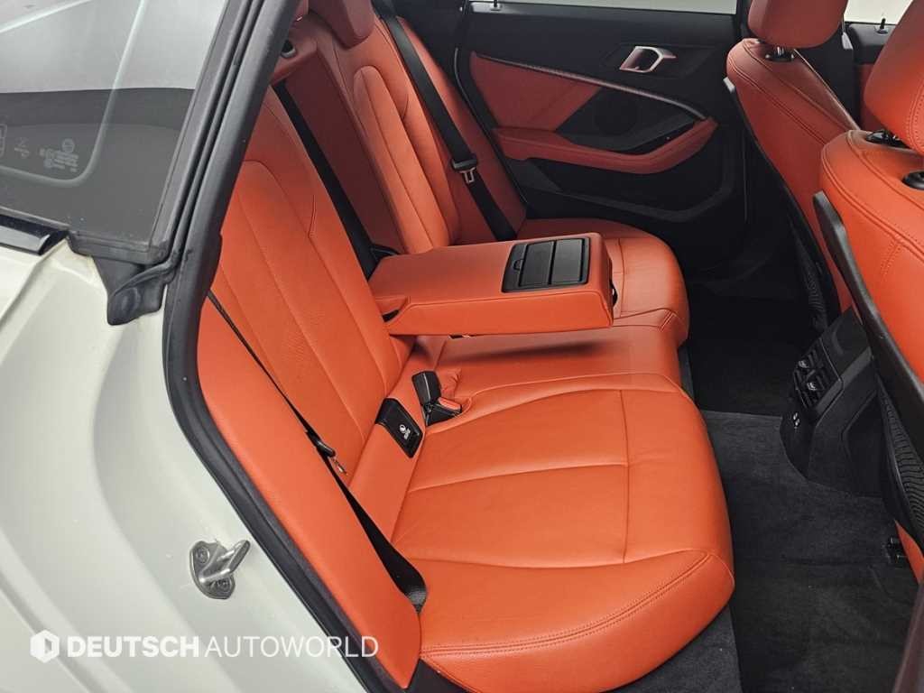 BMW 2시리즈 2시리즈 그란쿠페 (F44) 220i M 스포츠 이미지 12