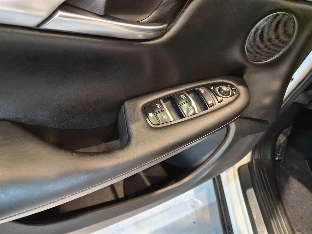 인피니티 QX QX50(P71A) 2.0 VC-T 에센셜 이미지 13
