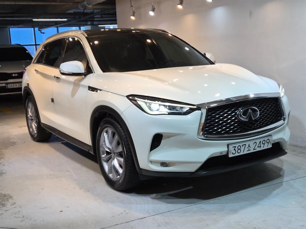 인피니티 QX QX50(P71A) 2.0 VC-T 에센셜 이미지 2