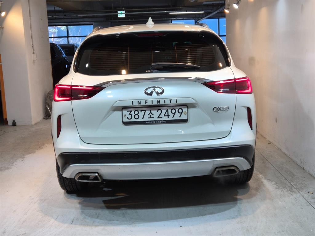 인피니티 QX QX50(P71A) 2.0 VC-T 에센셜 이미지 3