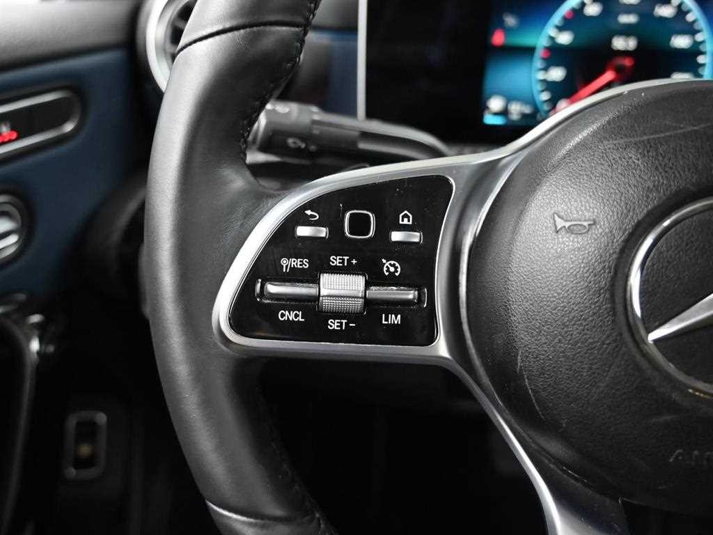 벤츠 A 클래스 A클래스 W177 A220 세단 이미지 16