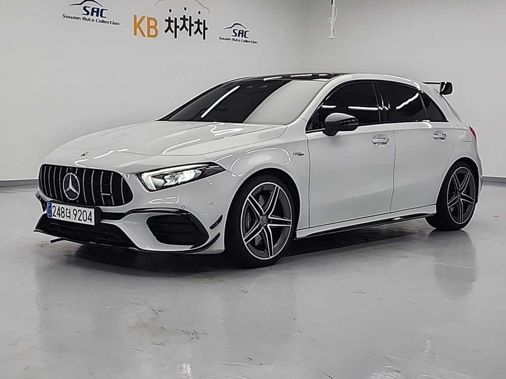 벤츠 A 클래스 A클래스 W177 AMG A45 4MATIC+ 해치백 이미지 3