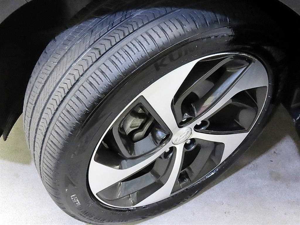 현대 투싼 올뉴투싼 디젤 2.0 2WD 프리미엄 이미지 20