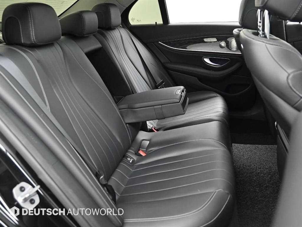 벤츠 E 클래스 E-클래스 W213 E450 4MATIC 익스클루시브 이미지 12