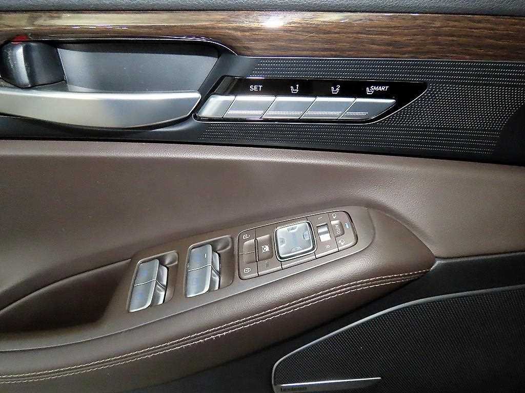제네시스 EQ900 3.8 GDI AWD 프리미엄 럭셔리 이미지 13