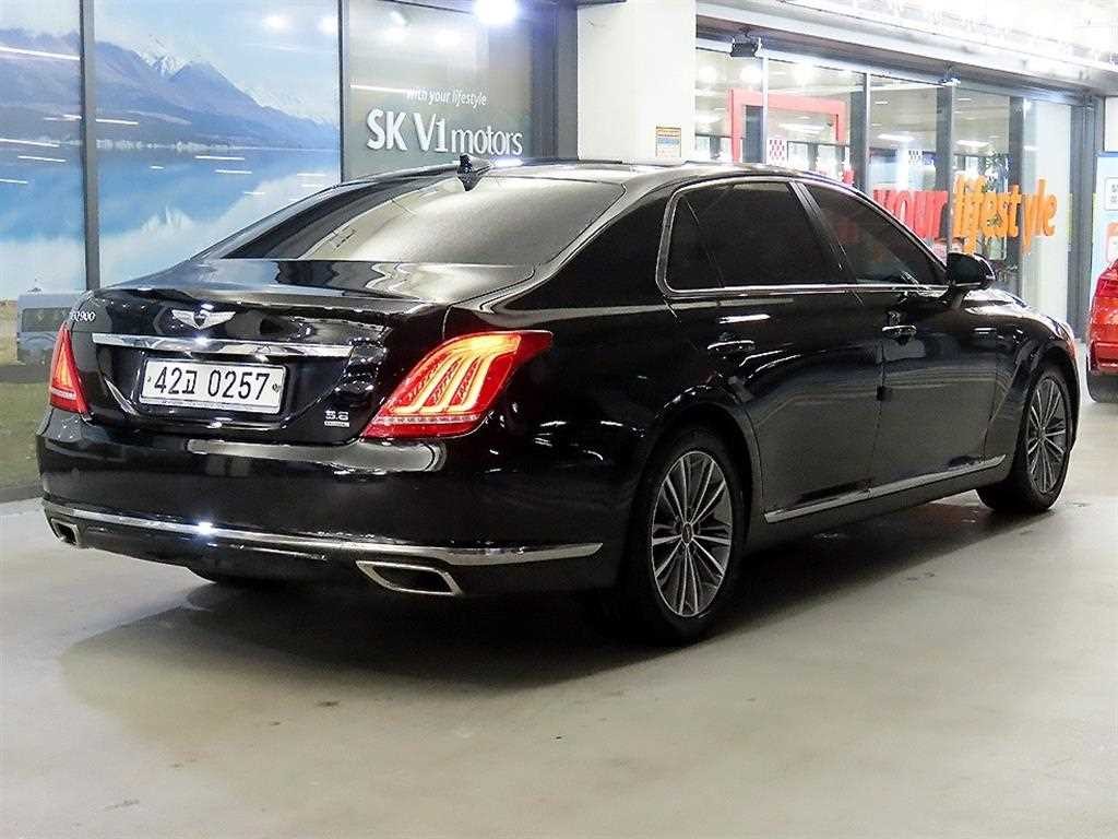 제네시스 EQ900 3.8 GDI AWD 프리미엄 럭셔리 이미지 4