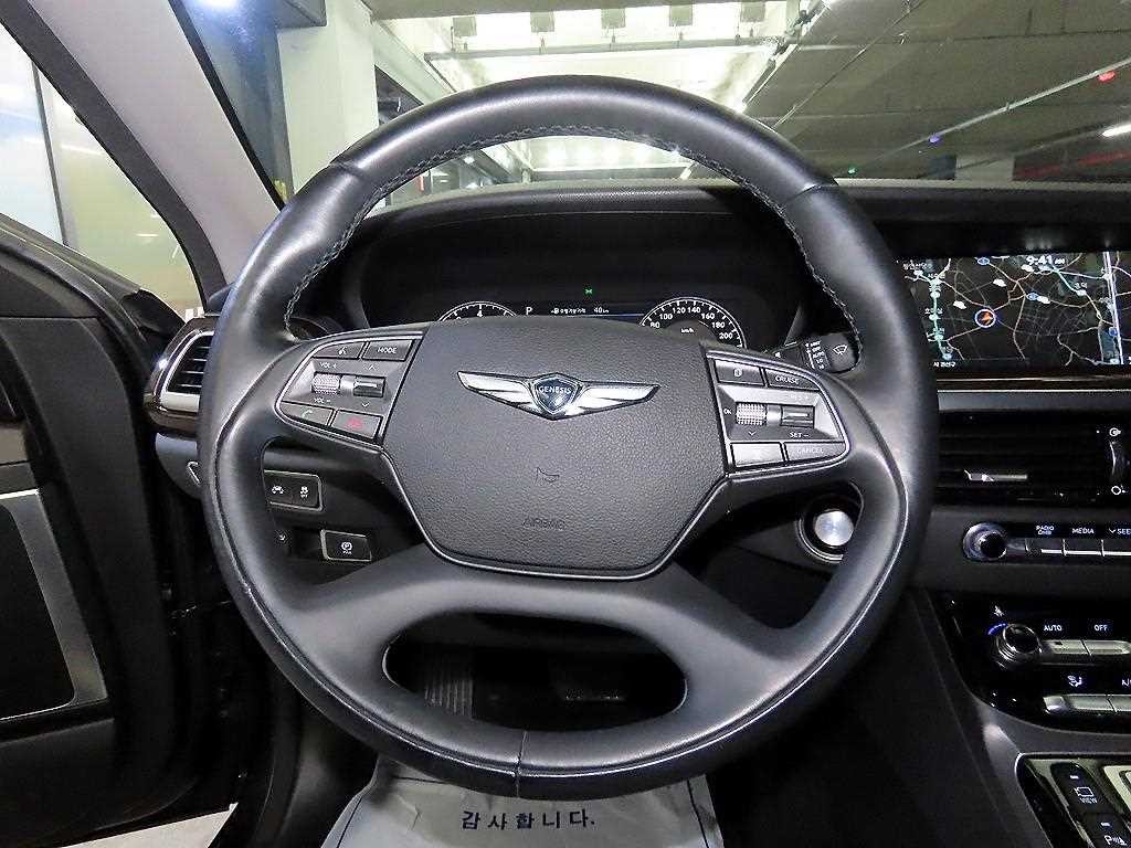 제네시스 EQ900 3.8 GDI AWD 프리미엄 럭셔리 이미지 8
