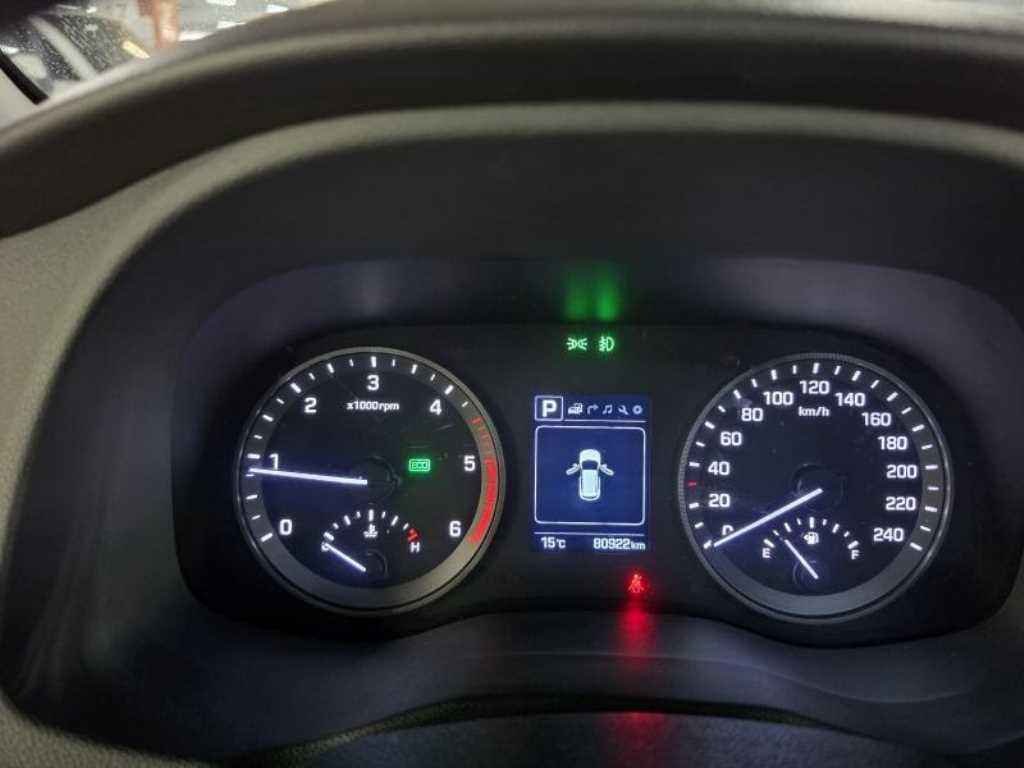 현대 투싼 올뉴투싼 디젤 2.0 4WD 모던 이미지 8