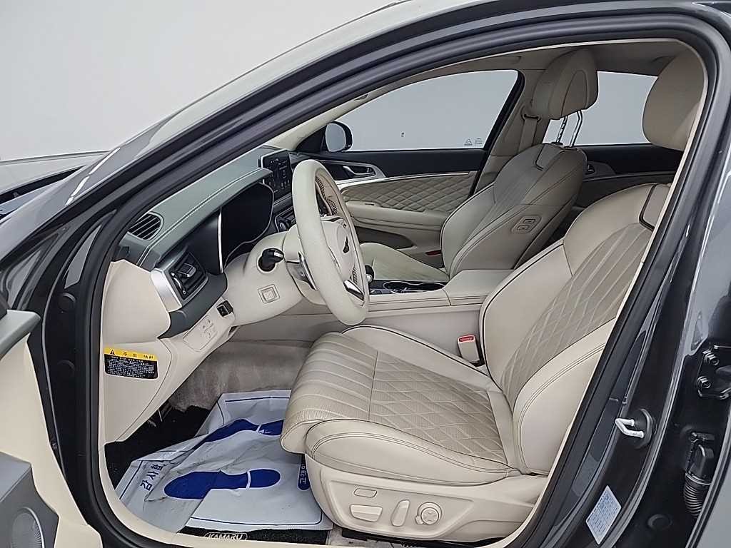 제네시스 G70 3.3T 스포츠 AWD 프레스티지 이미지 12