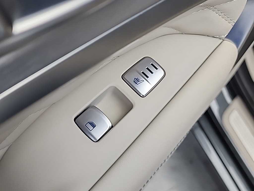 제네시스 G70 3.3T 스포츠 AWD 프레스티지 이미지 15