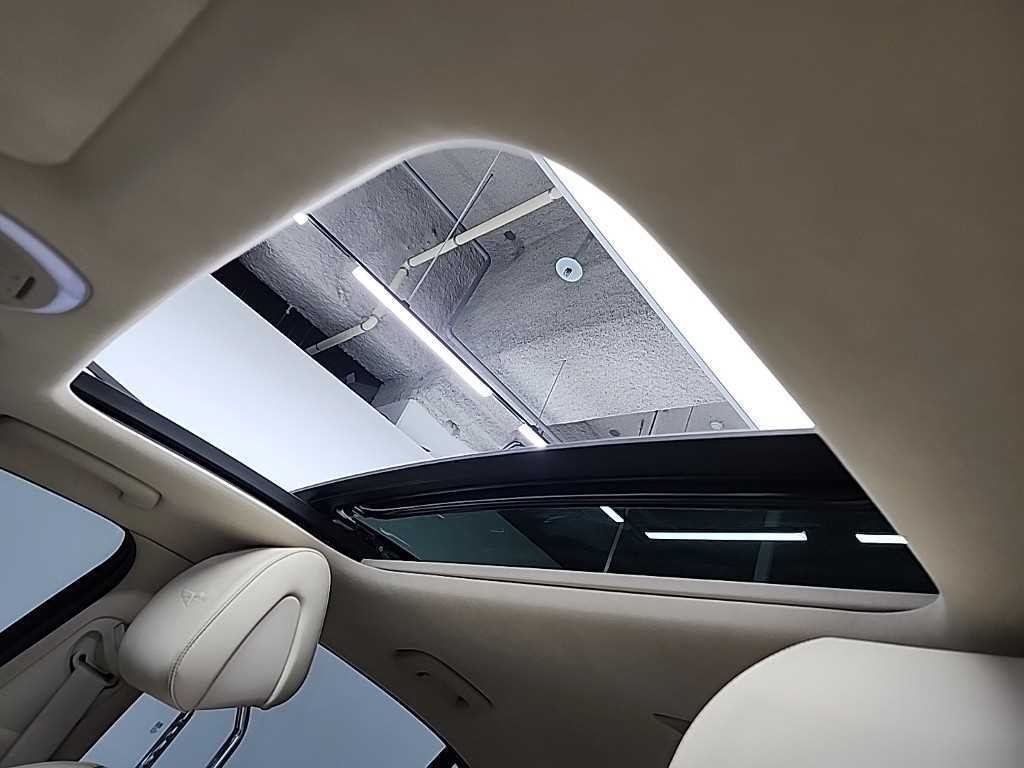 제네시스 G70 3.3T 스포츠 AWD 프레스티지 이미지 16