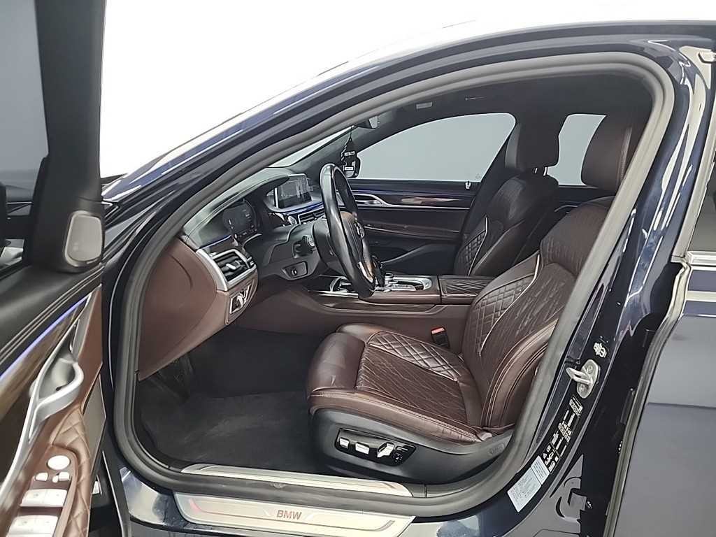 BMW 7시리즈 7시리즈 (G11) 730d xDrive 디자인 퓨어 엑설런스 이미지 11