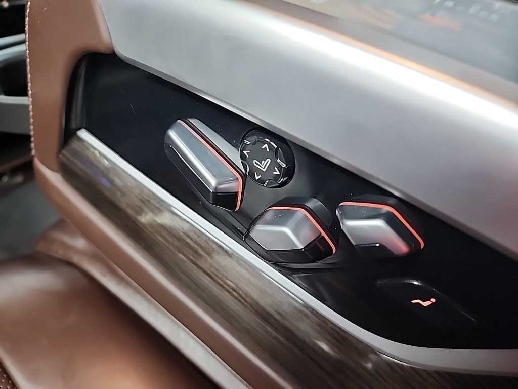 BMW 7시리즈 7시리즈 (G11) 730d xDrive 디자인 퓨어 엑설런스 이미지 15