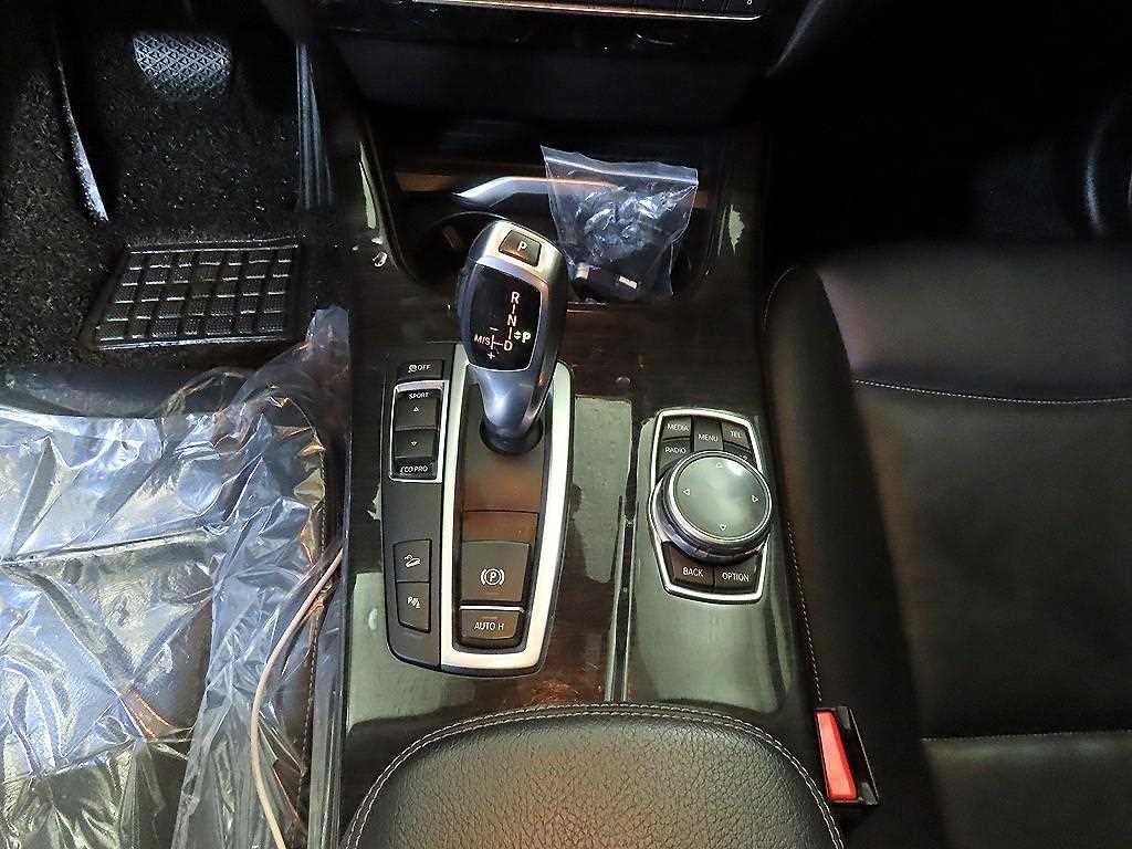 BMW X4 X4 (F26) xDrive 20d 이미지 12