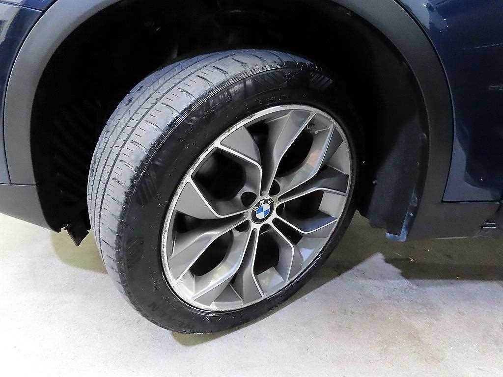 BMW X4 X4 (F26) xDrive 20d 이미지 20