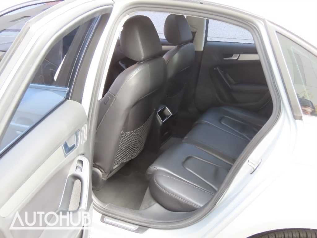 아우디 A4 뉴 A4 2.0 TDI 이미지 15