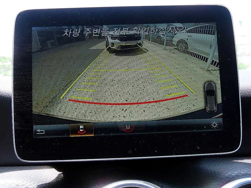 벤츠 A 클래스 A클래스 W176 A200 이미지 16