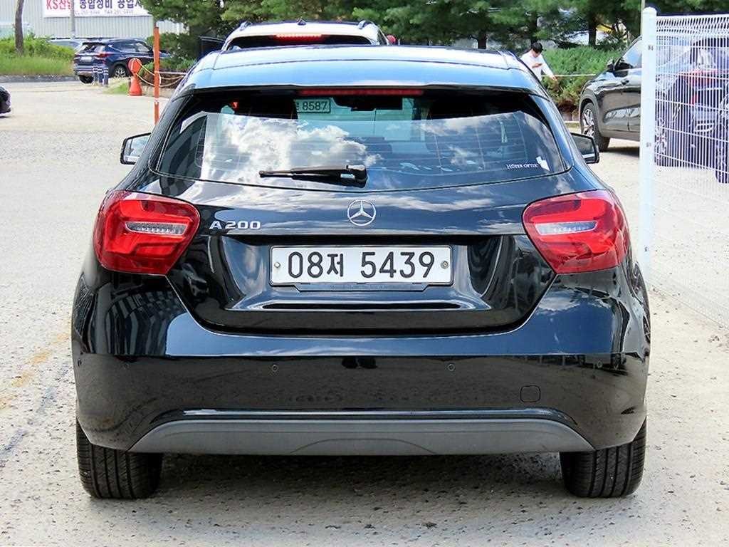 벤츠 A 클래스 A클래스 W176 A200 이미지 4