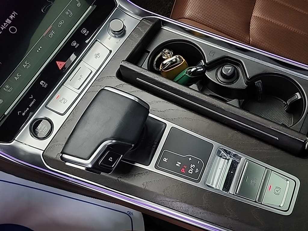 아우디 A6 A6 (C8) 40 TDI 콰트로 프리미엄 이미지 9